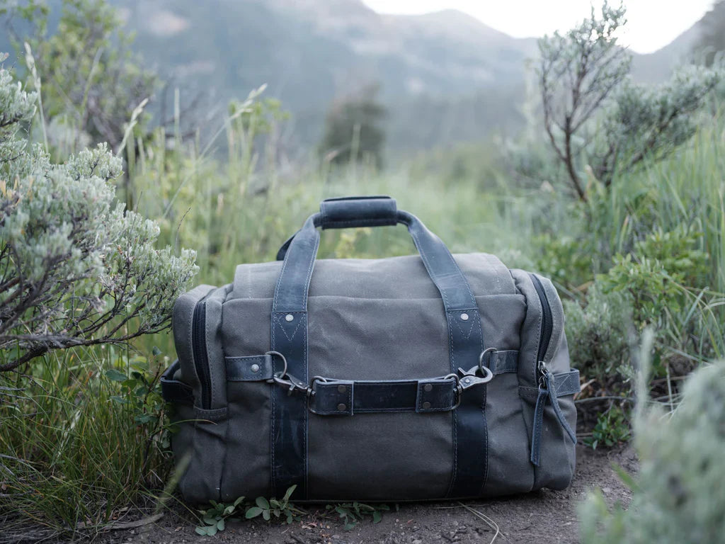 25L Overnight Canvas Duffel