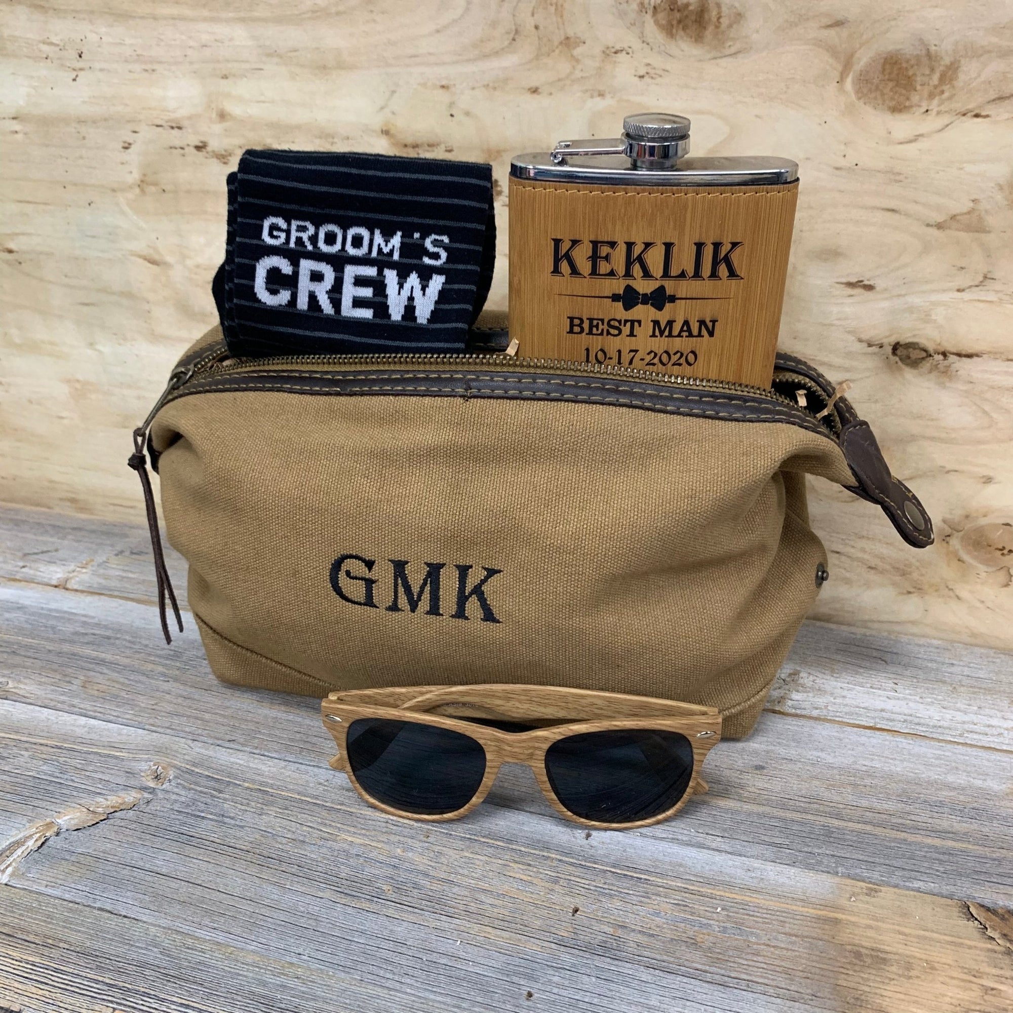 Set Bag to Basics by Groovy Groomsmen Gifts