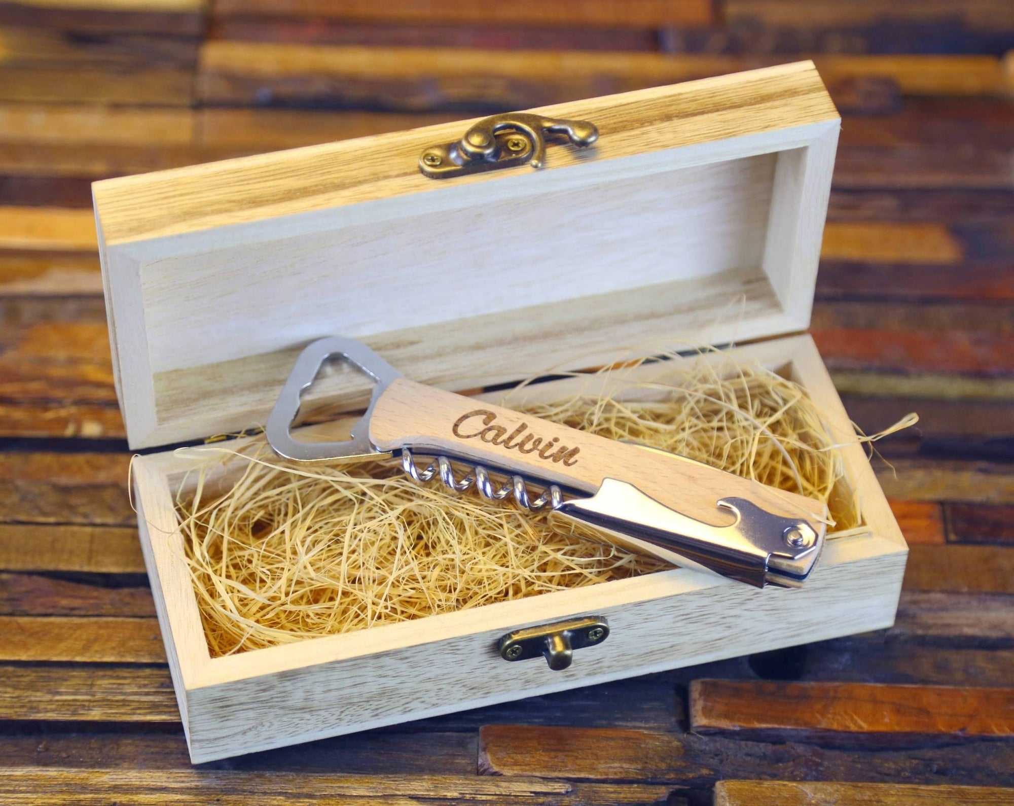 Bar Capper In A Box by Groovy Groomsmen Gifts