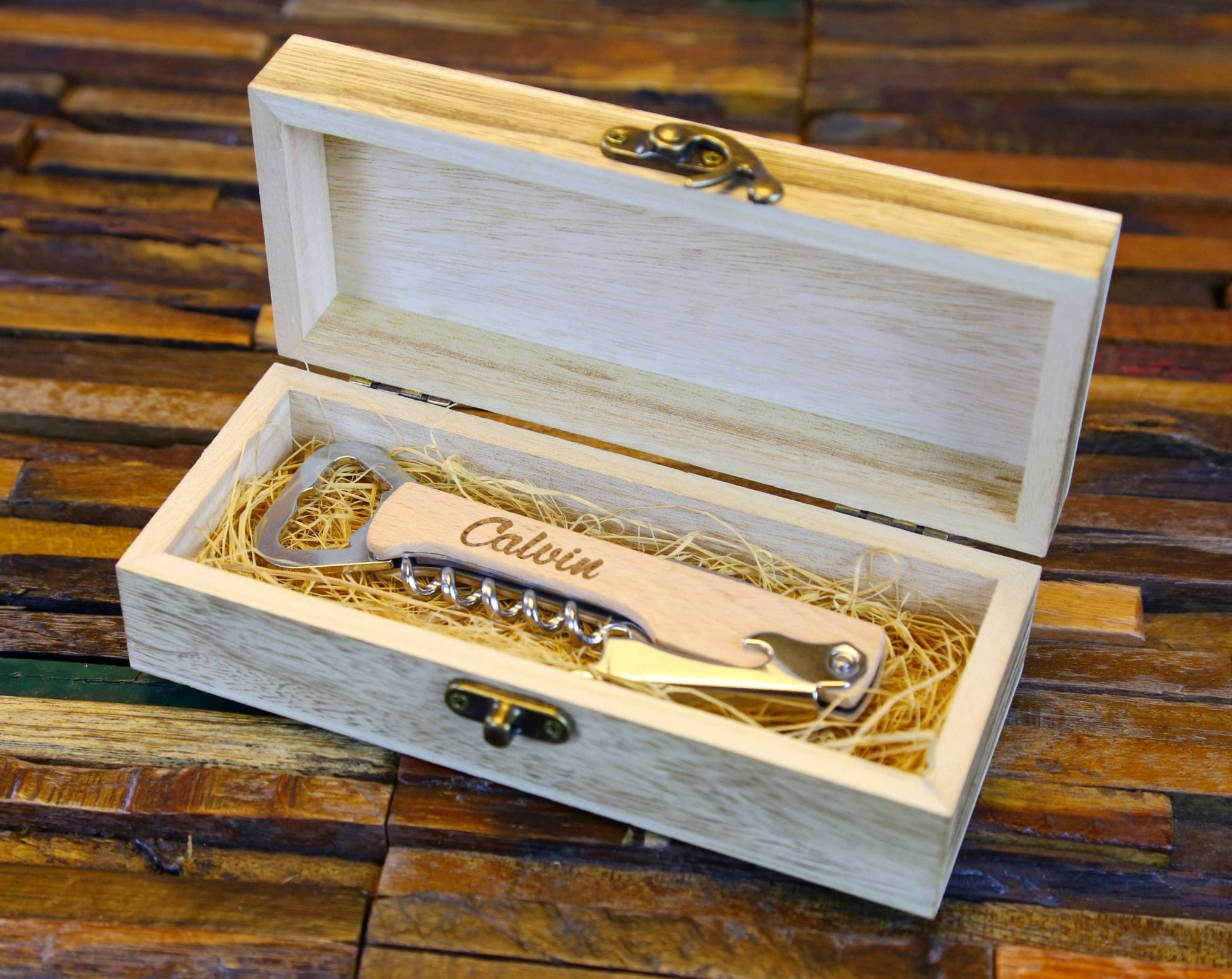 Bar Capper In A Box by Groovy Groomsmen Gifts