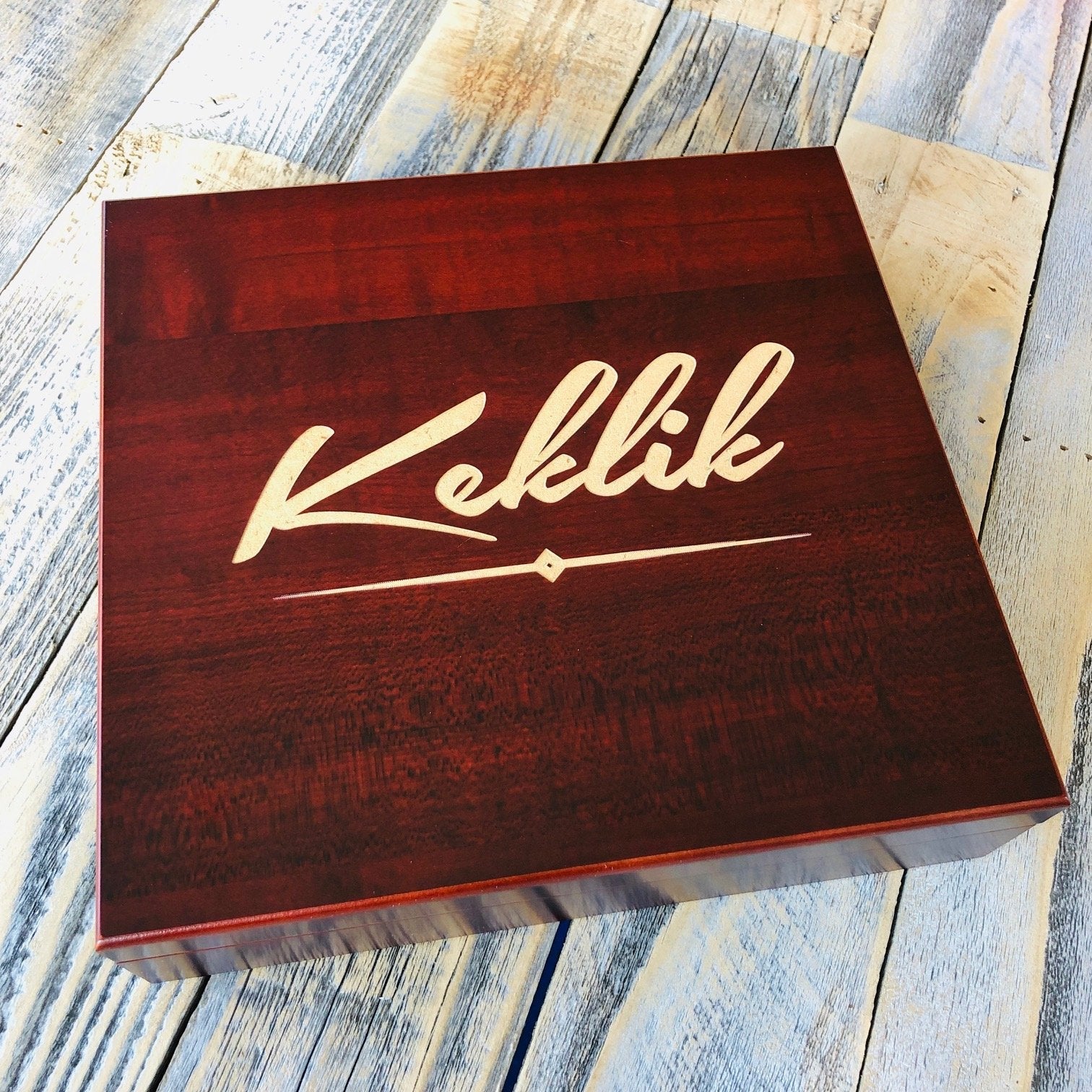 Cherry Humidor - Groovy Groomsmen Gifts