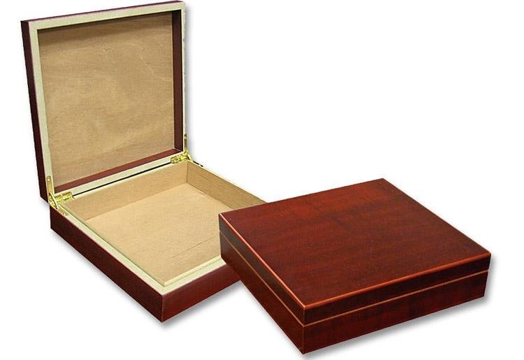 Cigar Cherry Humidor by Groovy Groomsmen Gifts