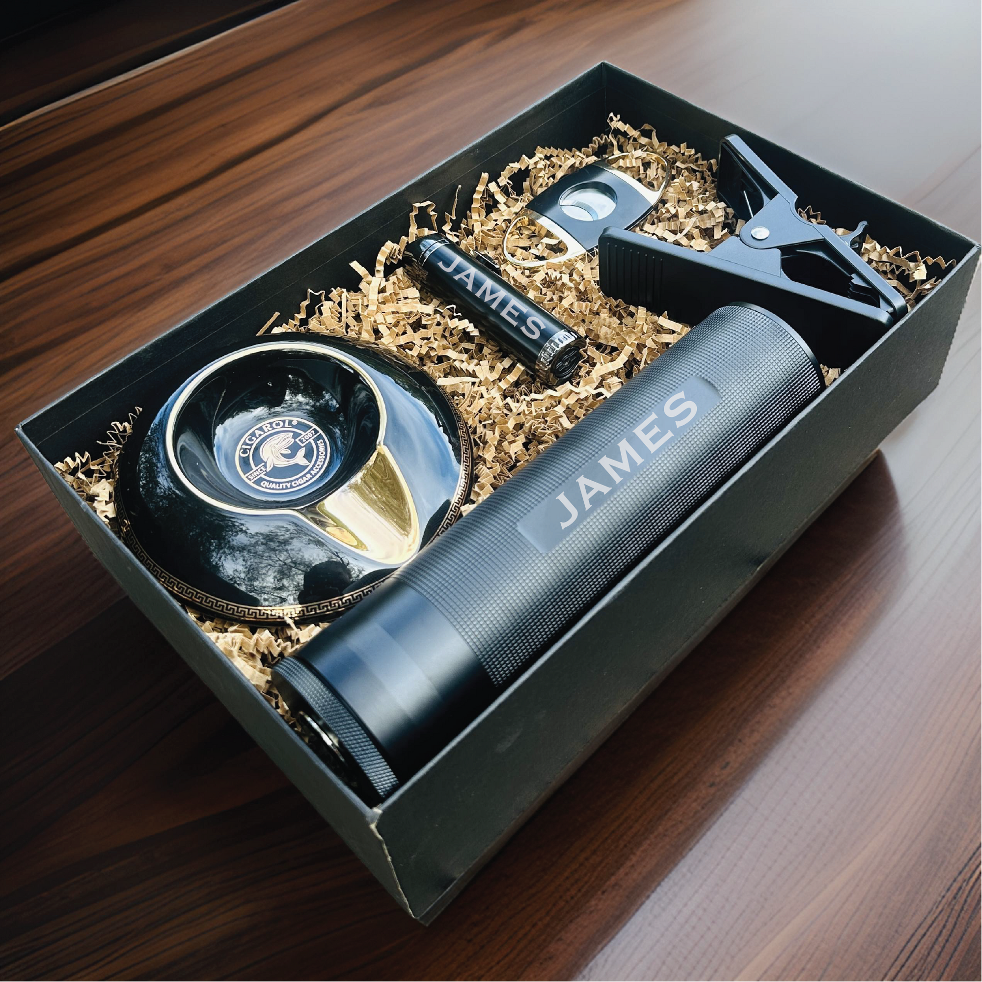 Deluxe Cigar Gift Set