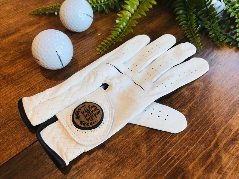 Fore Fingers - Groovy Groomsmen Gifts