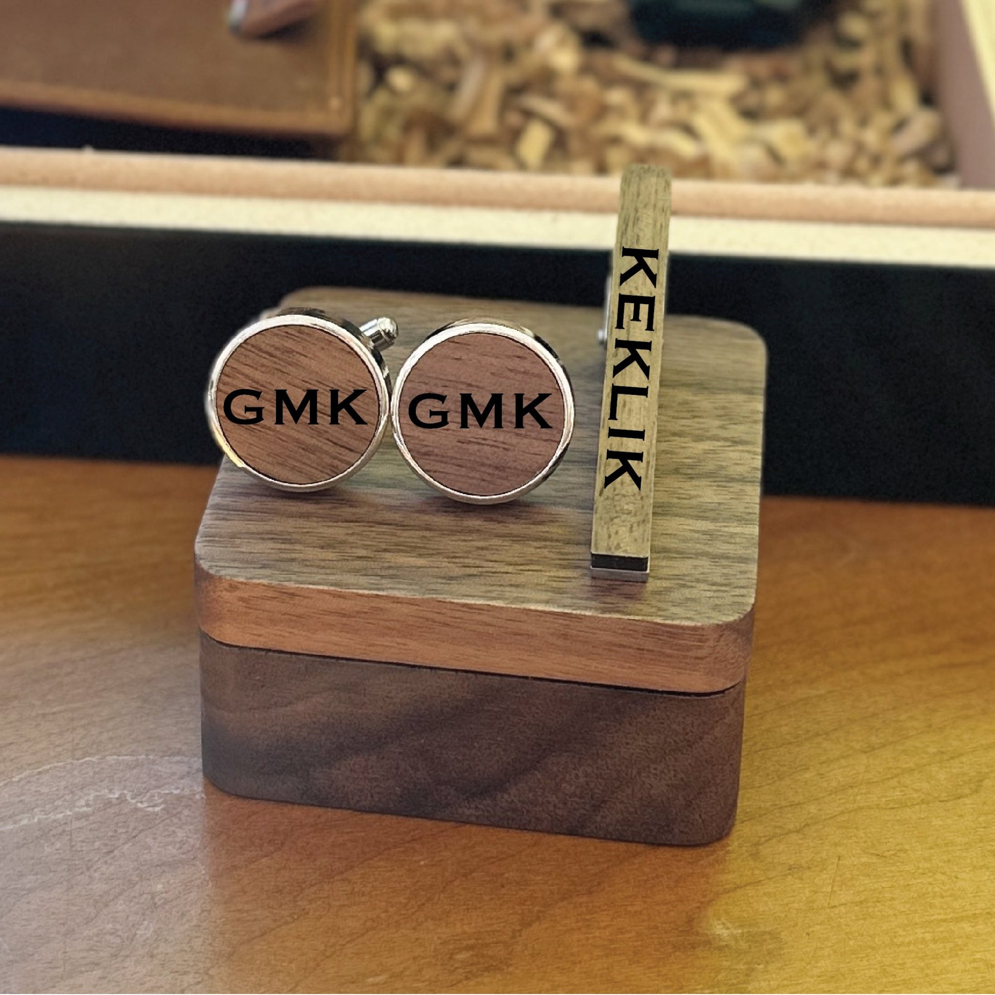 Groomsmen Vault - Groovy Groomsmen Gifts