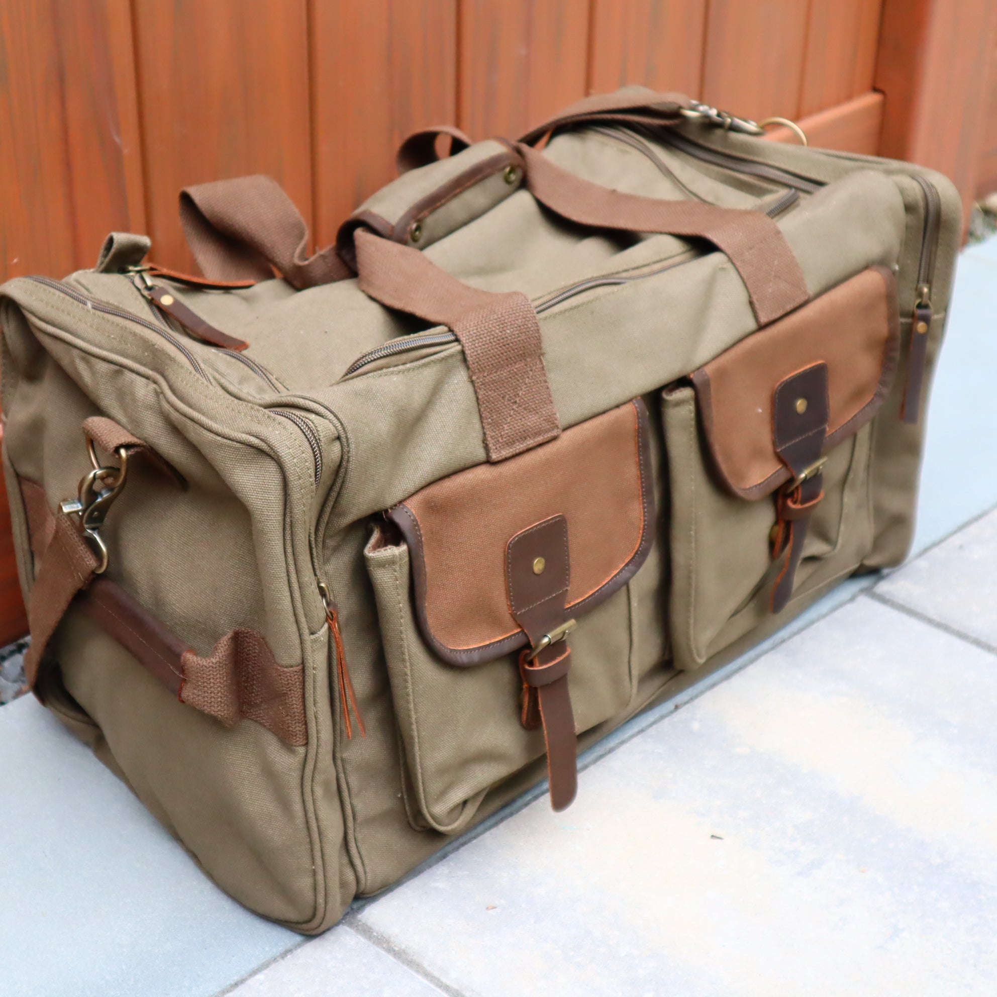 15 Best Personalized Duffle Bags for Men - GroomsDay