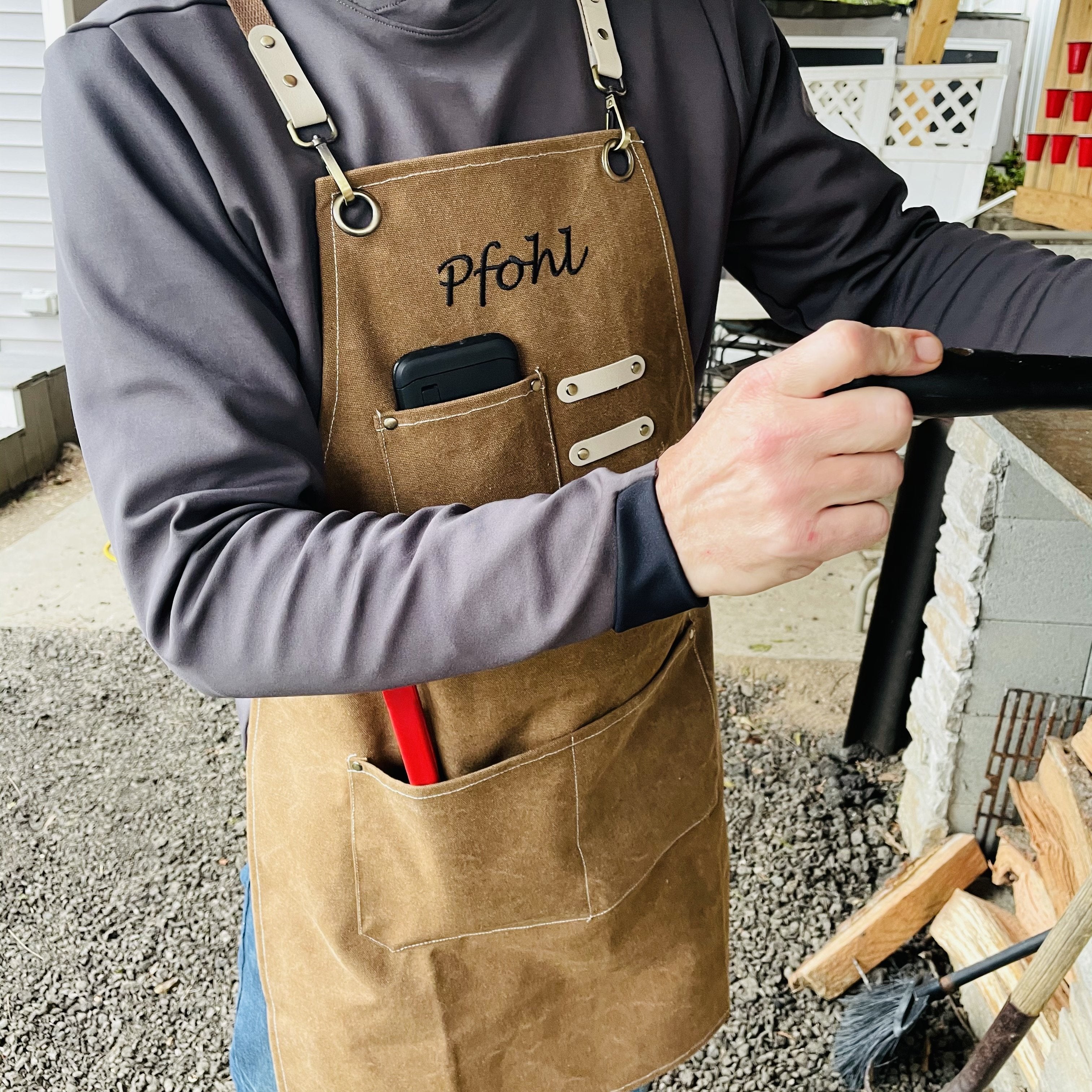 Adorable Men's apron  Father's day gift – The Artsy Spot