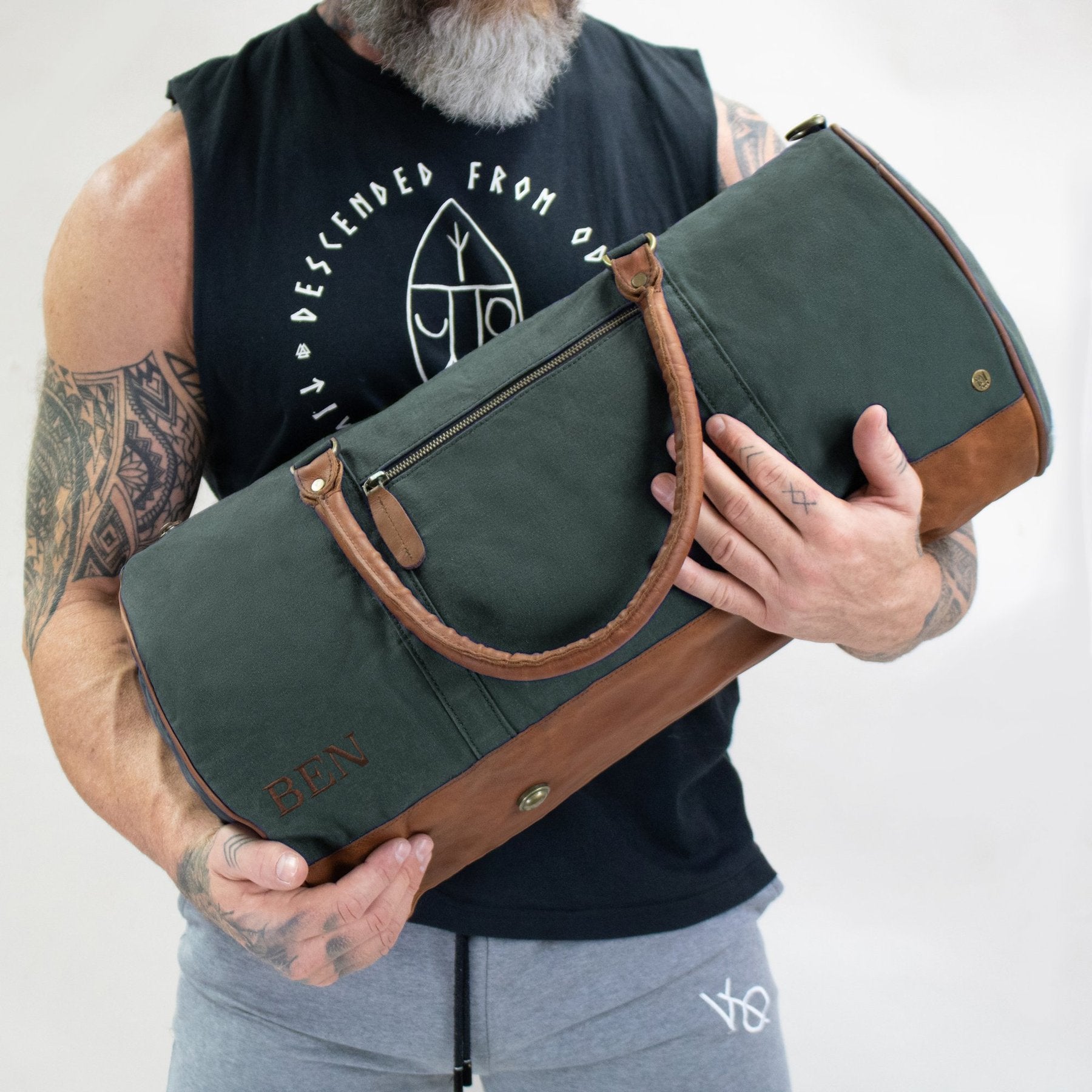 Monogram Leather Duffle - Personalized Duffle Bag - Barrel Bag - Mens &  Women's - Handmade Overnight Bag in Brown, Black or 2-Tone