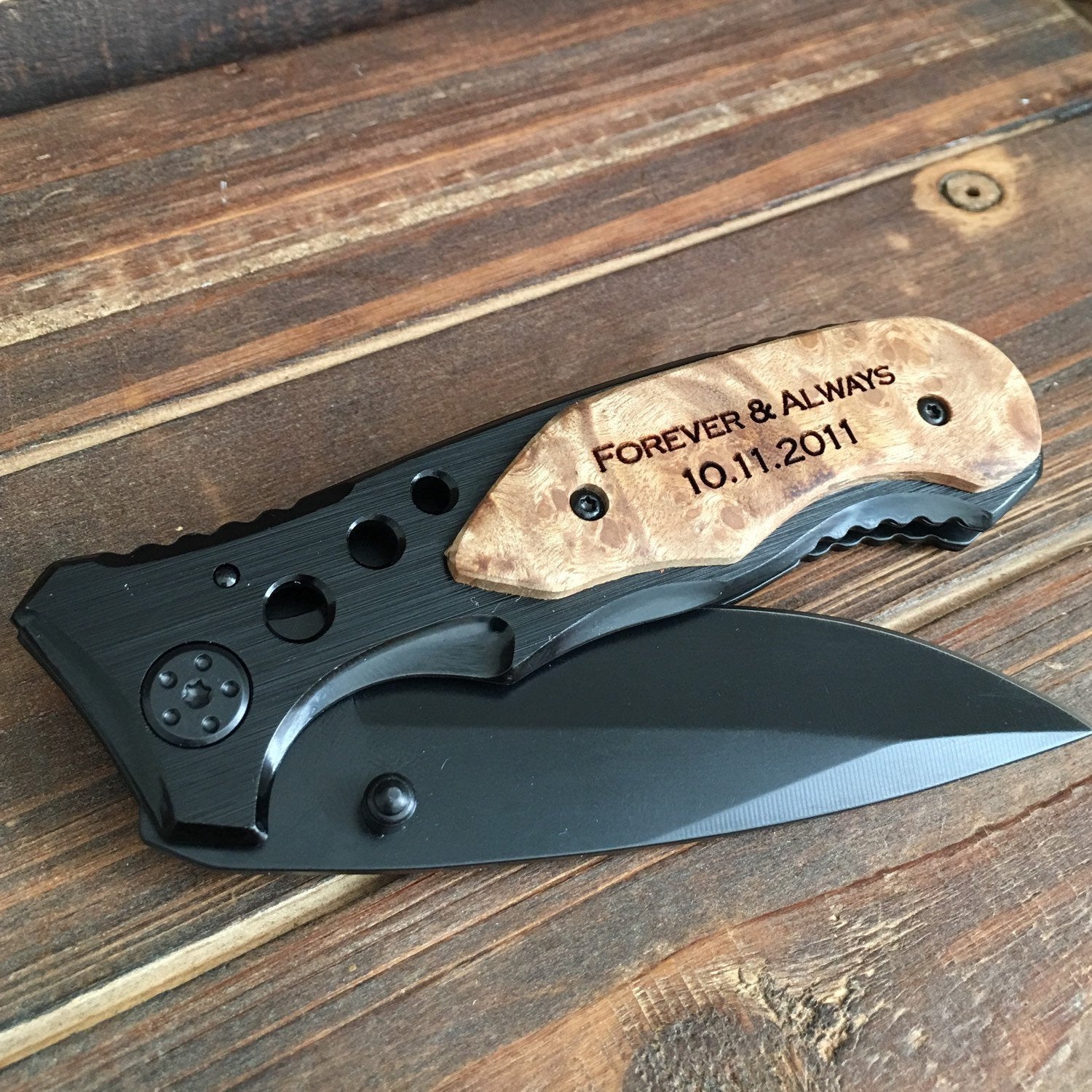 https://www.groovygroomsmengifts.com/cdn/shop/products/tools-rambo-ripper-1.jpg?v=1585243153